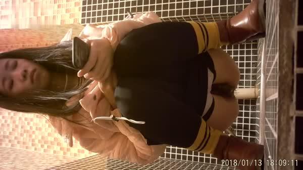 厕所偷拍-云上会所酒吧合集135